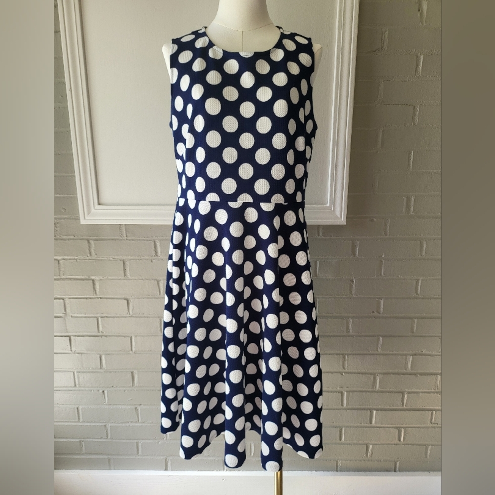 T Tahari Navy and White Polka Dot Midi Dress